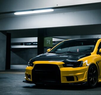 Mitsubishi Lancer Evo Varis V2 přední narazník - 3