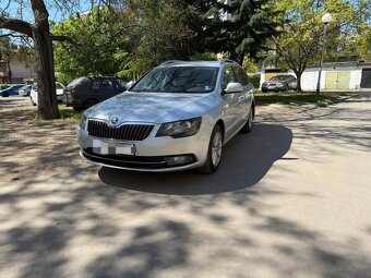 Škoda Superb combi 2.0 TDI DSG - 3