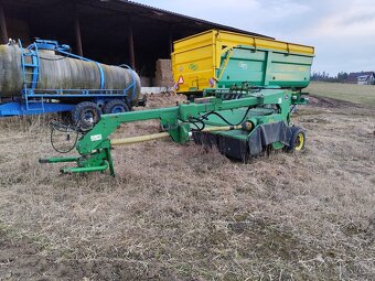 Rotačka John Deere - 3
