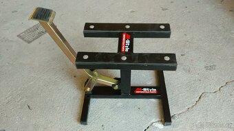 Mechanický stojan pod enduro - 3