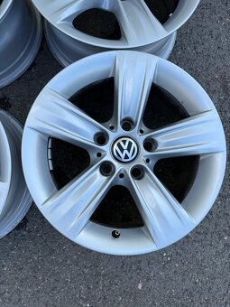 Alu kola BMW / VW T5, T6 průměr R16 rozteč 5 x 120 jako nová - 3