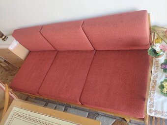 Pohovka, 4x křeslo a stolek - 3