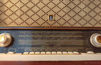 Staré retro rádio Tesla Hymnus 625A-2 - 3