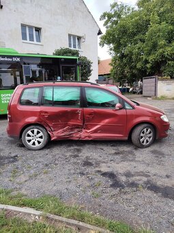 VW Touran 2.0-103 kw - 3
