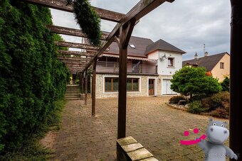 Prodej rodinného domu 342 m2, Šenov s pozemkem 2.000m2 - 3