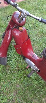 Pionyr JAWA 555 - 3
