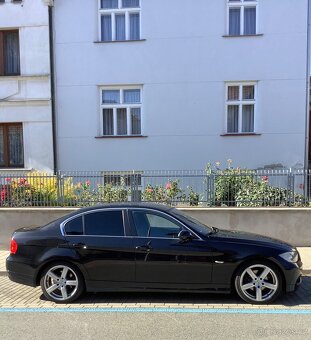 BMW E90 325i 160kw - 3