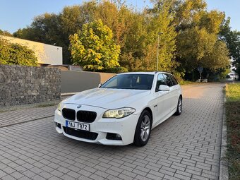 F11 530D M paket Prosklená střecha - 3