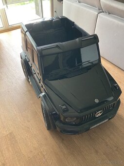Elektrické autíčko Mercedes-Benz G63 AMG 4x4 - 3