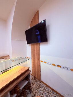 VYBAVENÍ BISTRA – NÁBYTEK - 3