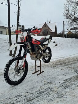 Husqvarna TE 310 - 3