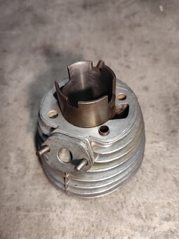 Válec Stadion - výbrus - 3