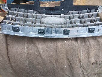 Ford přední maska - 3