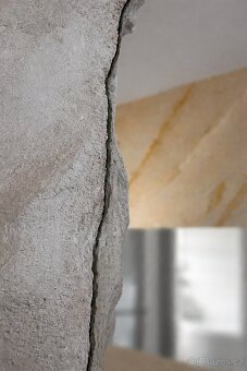 Desingove zrcadlo - 3