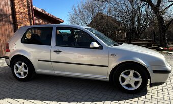 Volkswagen Golf 4 - 3