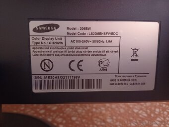 Monitor LCD Samsung model 206BW - 3