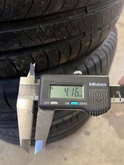 Michelin 215/60 R16 - 3