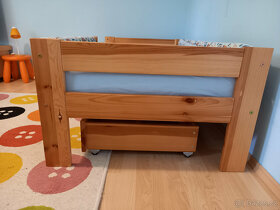 Dětská dřevěná postel Kryštof se šuplíkem - 3