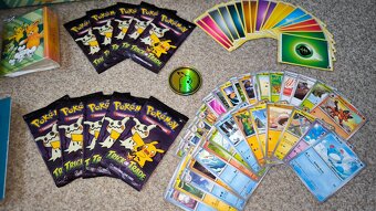 Pokémon krásný dárkový box plný překvapení ;) - 3