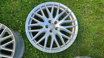 Sada Alu 5x112 R20 Audi Q5 SQ5 - 3