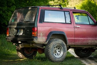 Jeep Cherokee XJ 4.0 Lift 2” - 3