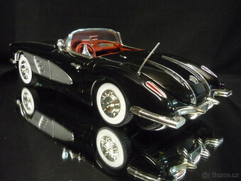 Chevrolet Corvette 1958 Motormax 1/18 - 3