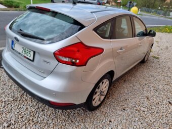 Ford Focus - 3