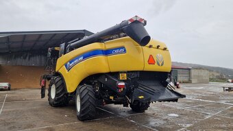 New Holland Cx 8.85 + VariFeed 9,15 - 3