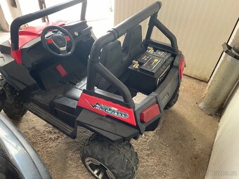 Dětské elektro auto 4x4 pro dva - 3