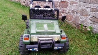Dětské elektrické autíčko JEEP - 3