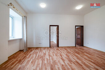 Pronájem bytu 3+kk, 58 m², Luby, ul. Revoluční - 3