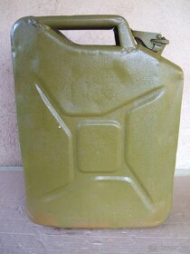Válečný kanystr 1944 - 3