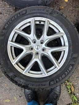 Volvo XC60 Alu zimni pneu Michelin 235/60/18 - 3