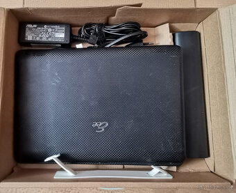 Prodám ASUS Eee PC 1001HA-WHI004X na díly - 3