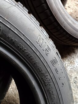 225/55/19 103v Nokian - zimní pneu 2ks - 3