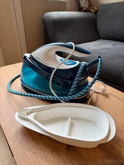 Parní generátor Philips PerfectCare Compact GC7844/20 - 3