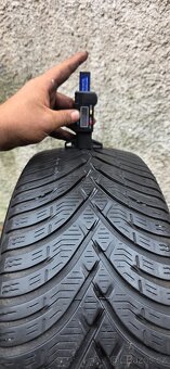 195/55/16 BFGoodrich - zimní - pošlu poštou 1111. - 3