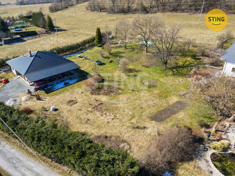Prodej stavebního pozemku 1090m2, 132048 - 3