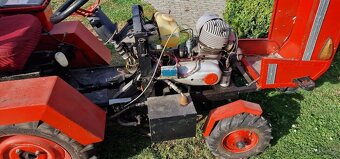Zahradní traktor,traktůrek - 3