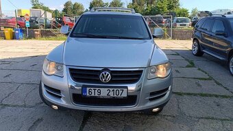 VW Touareg 2.5tdi 128kW motor BPE barva: LA7W - 3