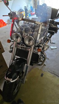 Triumph rocket classic - 3