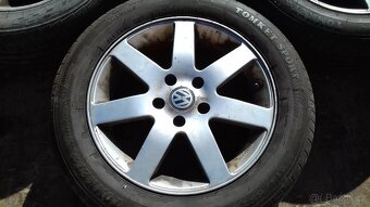 VW Passat sada 5x112 alu 6,5Jx16" + letní pneu 215/55/16 - 3