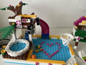 Lego Friends 41008 Koupaliště v Heartlake - 3
