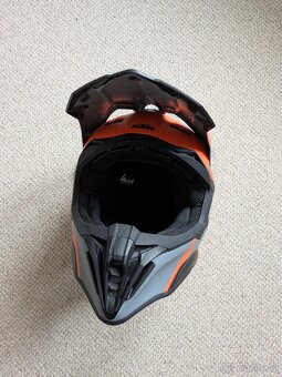 KTM strycker (Airoh) - 3