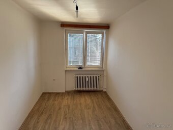 Pronájem bytu 3+1 Šťáhlavy - 3