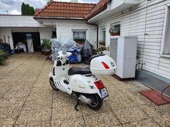Vespa 125GTS ie - 3