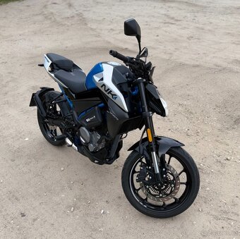 CFMOTO 300 NK - 3