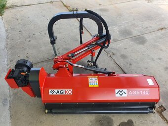 Prodám příkopový mulčovač za traktor, platí do smazání - 3