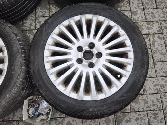 Prodám alu kola 16" z Ford Focus – sada 4 ks + šrouby - 3