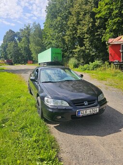 Honda accord coupe 3.0 v6 - 3